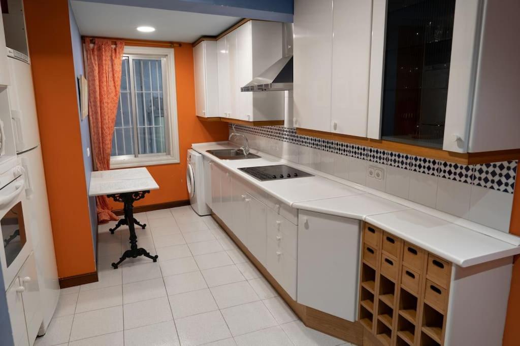 Casa Grande En Casco Historico Appartement Santander Buitenkant foto