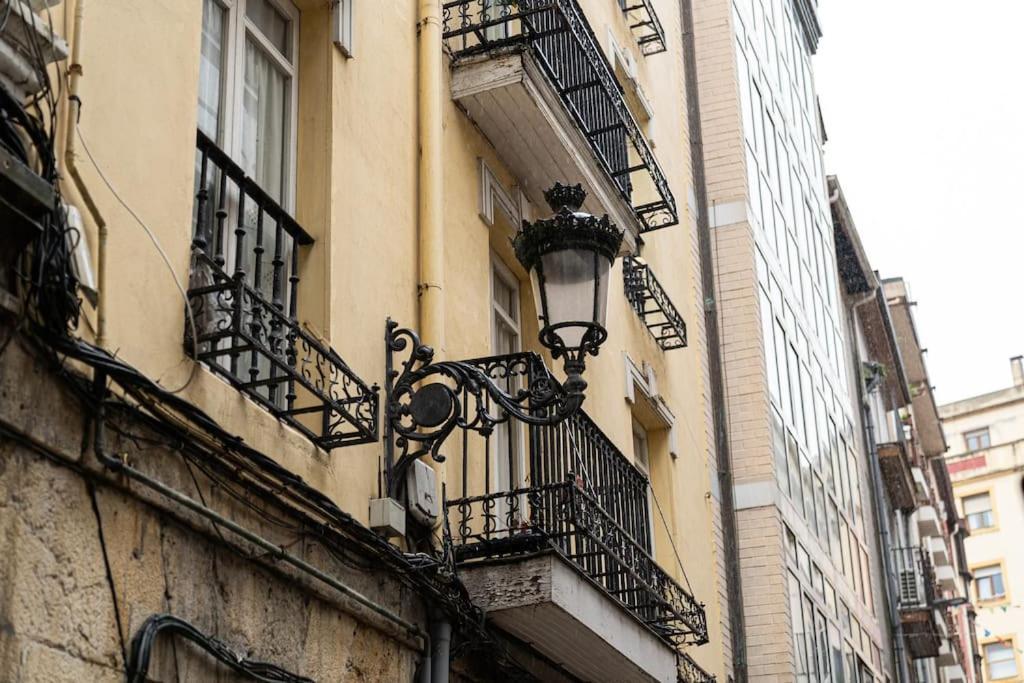 Casa Grande En Casco Historico Appartement Santander Buitenkant foto