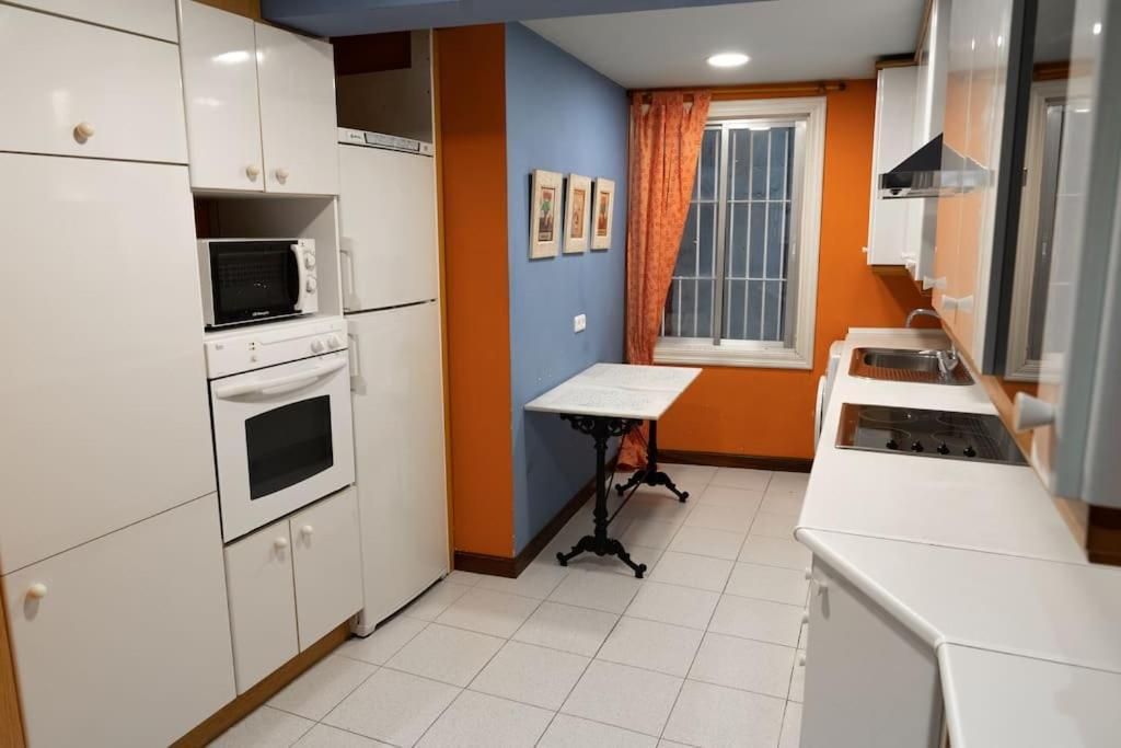 Casa Grande En Casco Historico Appartement Santander Buitenkant foto